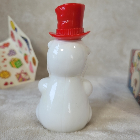 Vintage Avon Huggable Hippo calogne bottle new oldstock never used 1.75 0Z - Picture 9 of 13